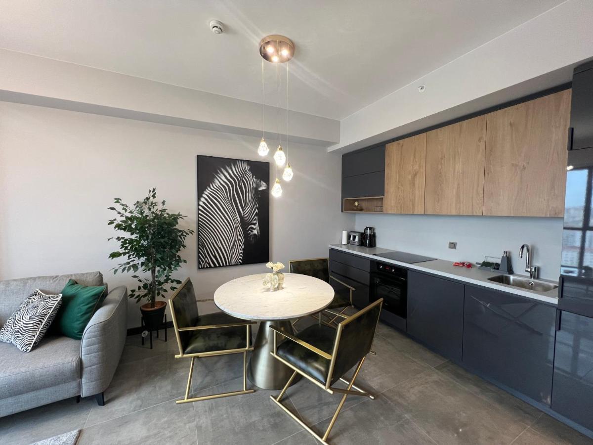 Appartement Sinpas Time Rezidanz 1+1 Istambul